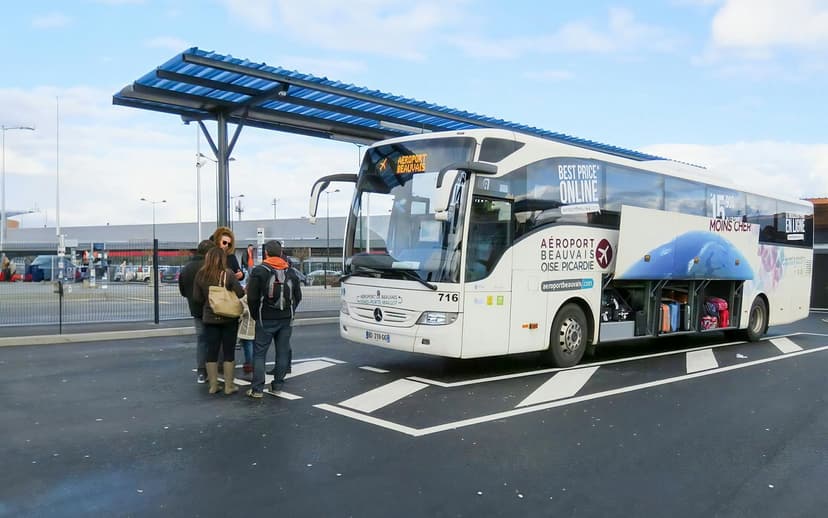 Beauvais Airport to/from Paris Bus Transfer (Porte Maillot & La Villette)
