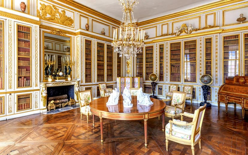 Guided Tour of the King's Private Apartments with Palace of Versailles Skip-the-Line Tickets