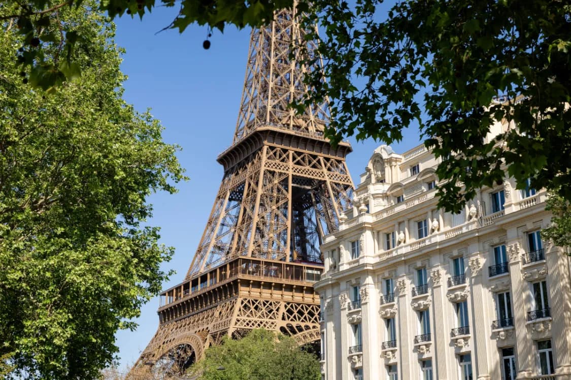 Paris Safety Guide: Smart Tips to Stay Safe While Visiting Paris