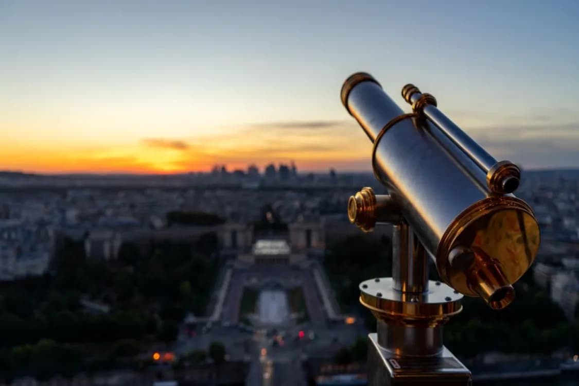Os aspectos desconhecidos da Torre Eiffel: segredos da Dama de Ferro